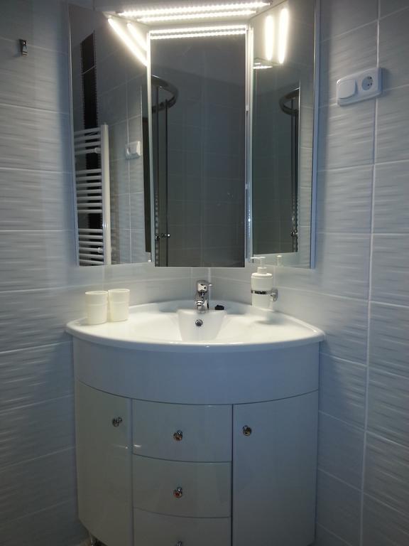 Downtown Apartment מישקולץ מראה חיצוני תמונה