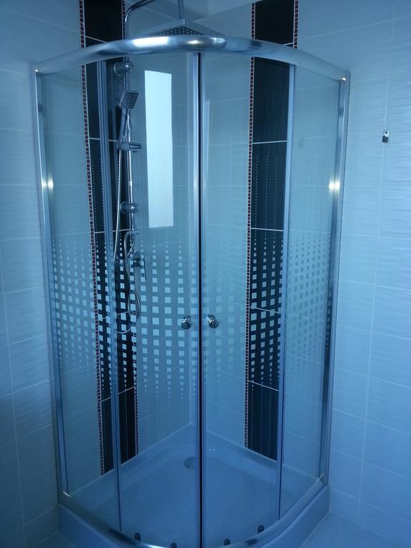 Downtown Apartment מישקולץ מראה חיצוני תמונה
